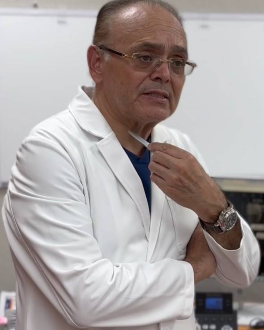 Roberto Riestra neurocirugía mínimamente invasiva