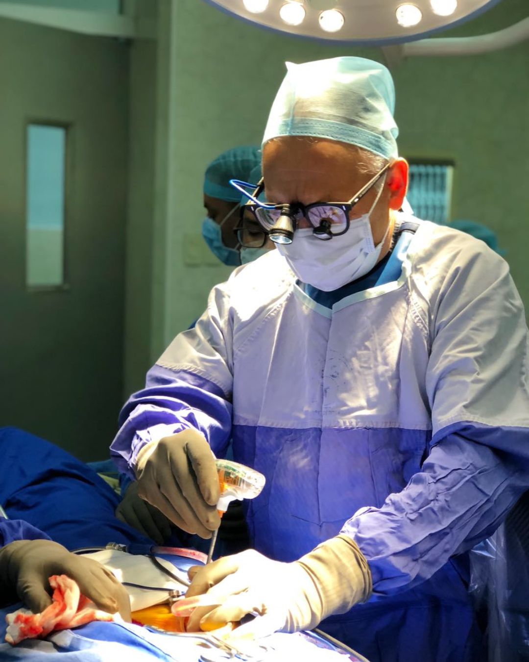 Tratamiento dolor lumbar con neurocirujano